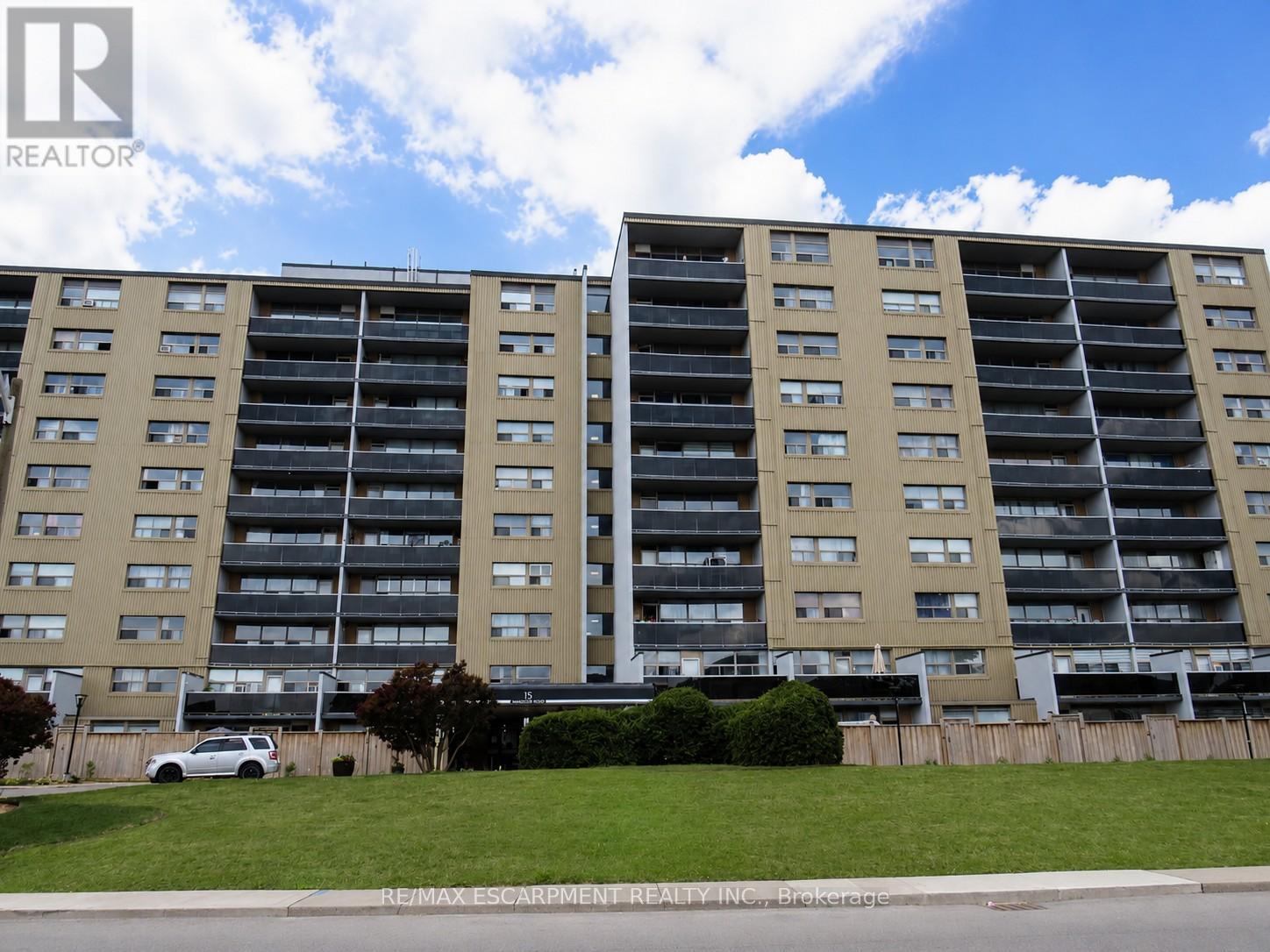 514 - 15 Albright Road, Hamilton, Ontario  L8K 5J2 - Photo 2 - X13489776