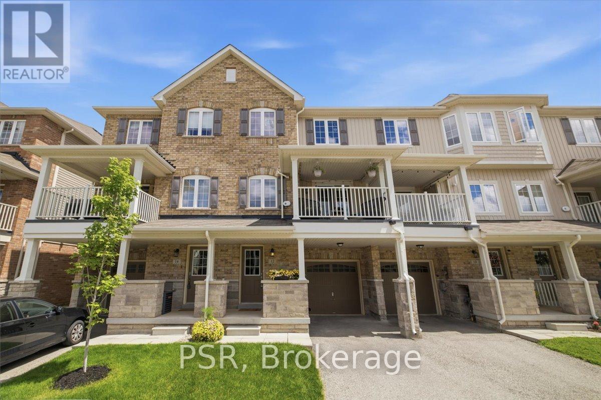 12 HISCOTT DRIVE, Hamilton, Ontario