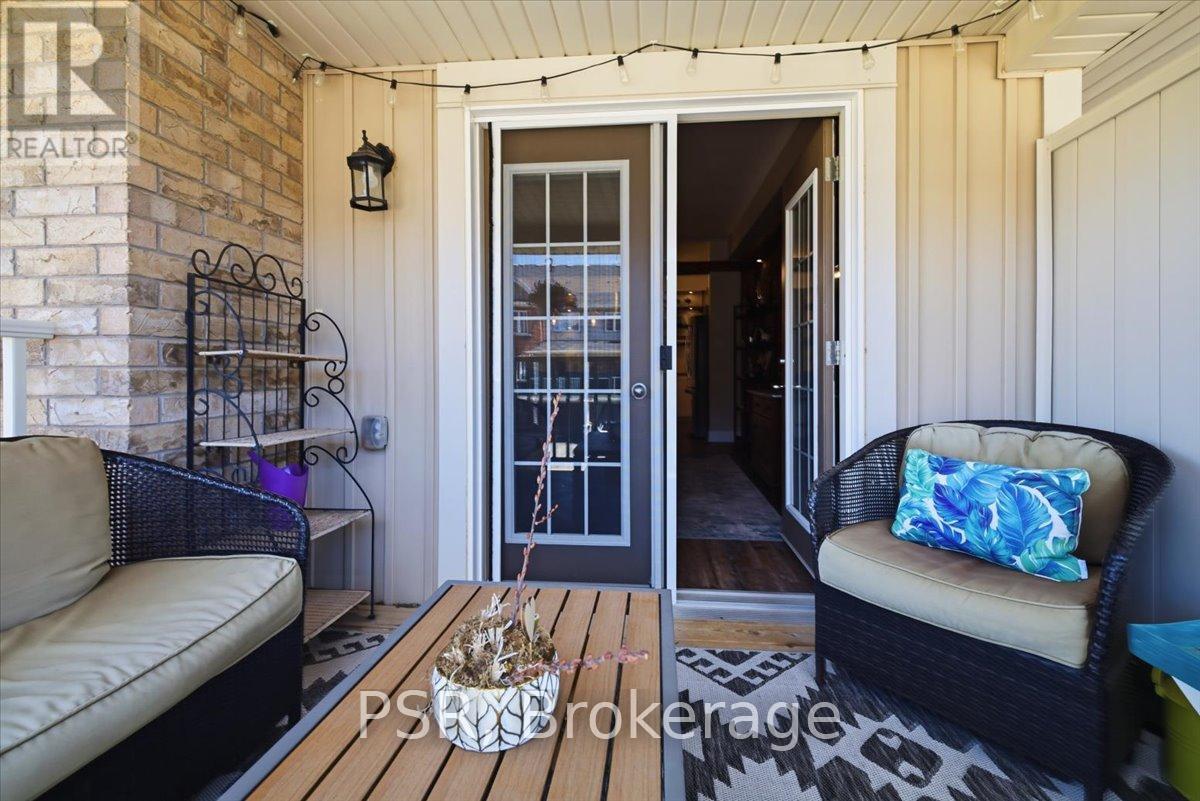 12 Hiscott Drive, Hamilton, Ontario  L8B 0A2 - Photo 18 - X13489814