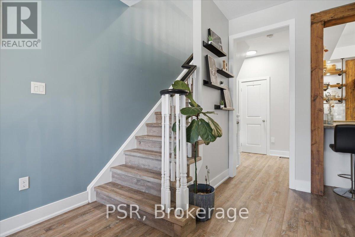 12 Hiscott Drive, Hamilton, Ontario  L8B 0A2 - Photo 28 - X13489814