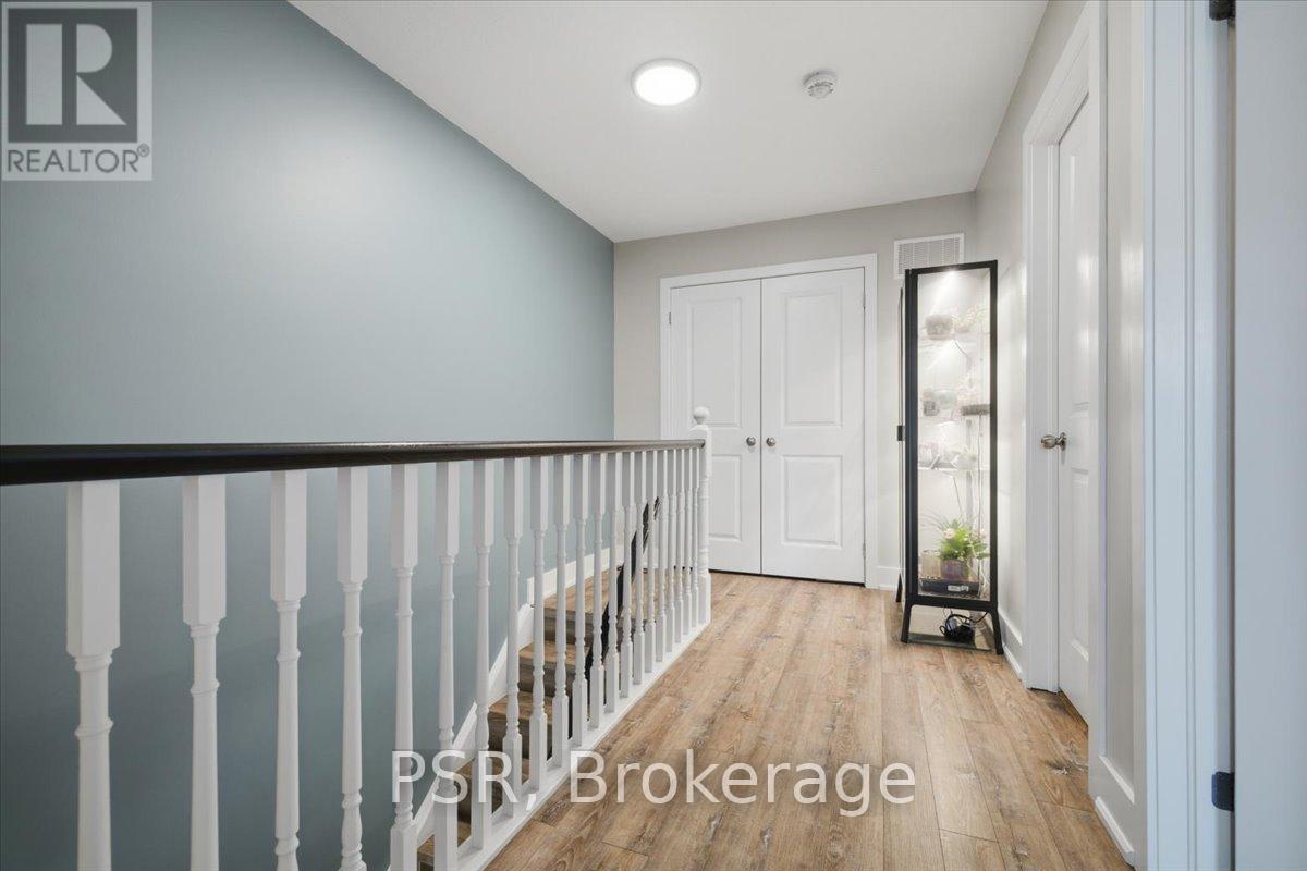 12 Hiscott Drive, Hamilton, Ontario  L8B 0A2 - Photo 29 - X13489814