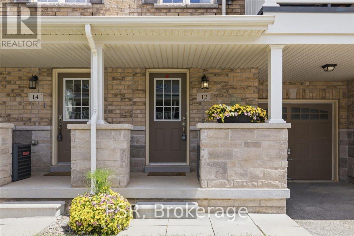 12 Hiscott Drive, Hamilton, Ontario  L8B 0A2 - Photo 4 - X13489814