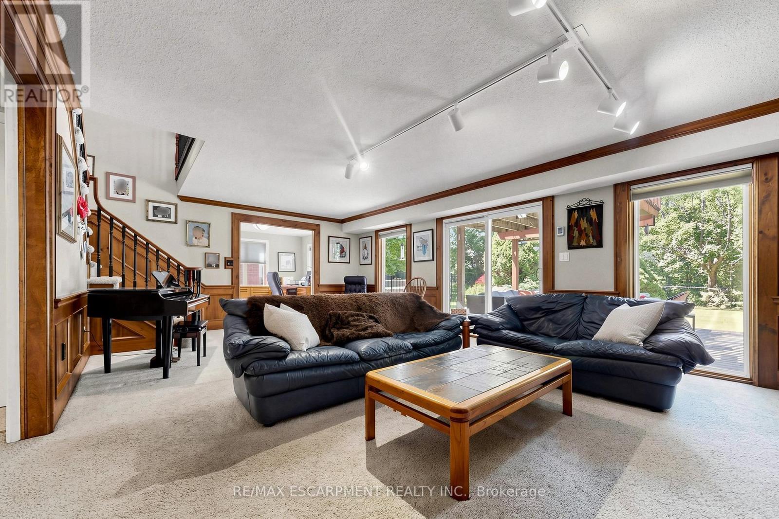 17 Flanders Drive, Hamilton, Ontario  L8B 0G6 - Photo 28 - X13489854