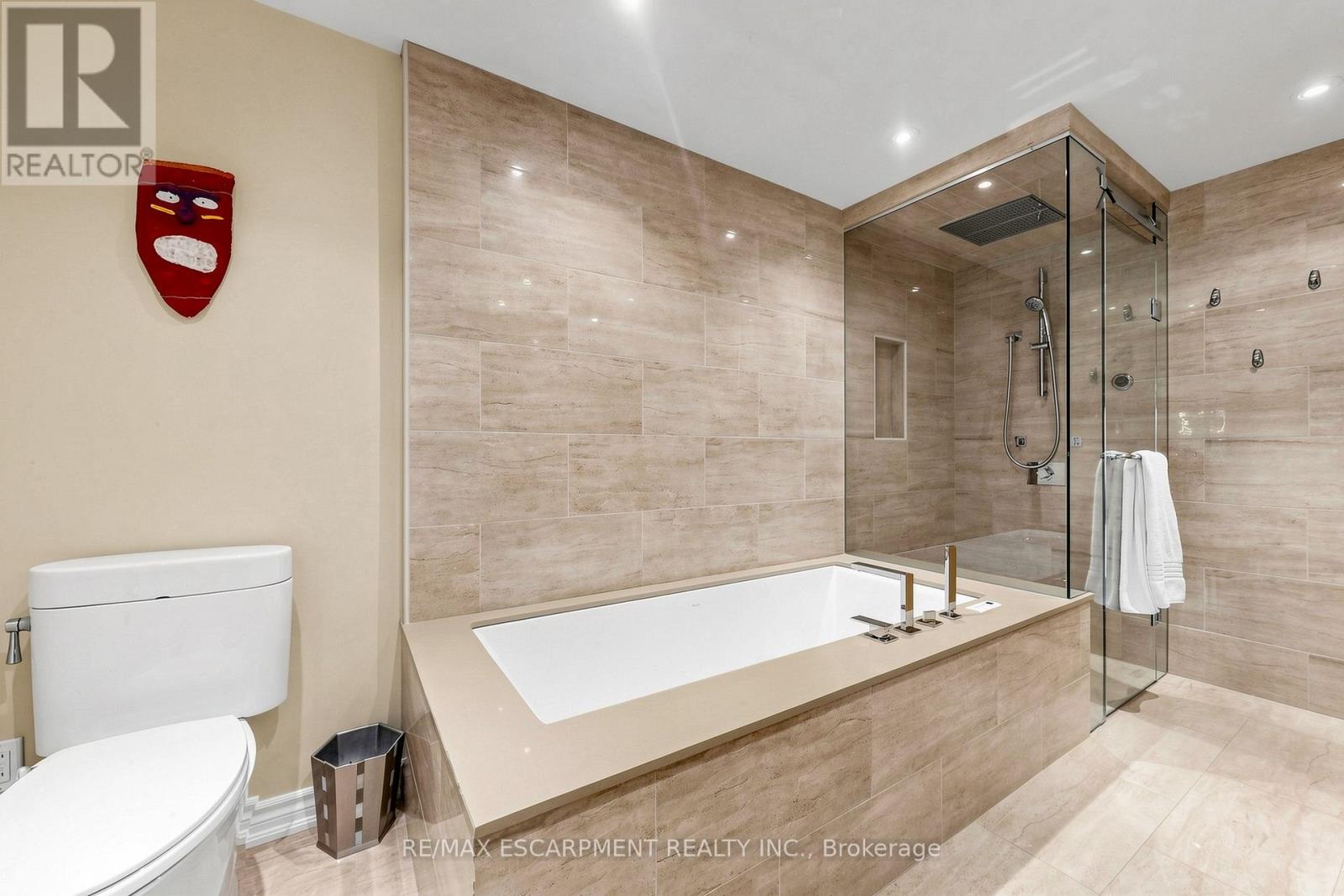 17 Flanders Drive, Hamilton, Ontario  L8B 0G6 - Photo 37 - X13489854