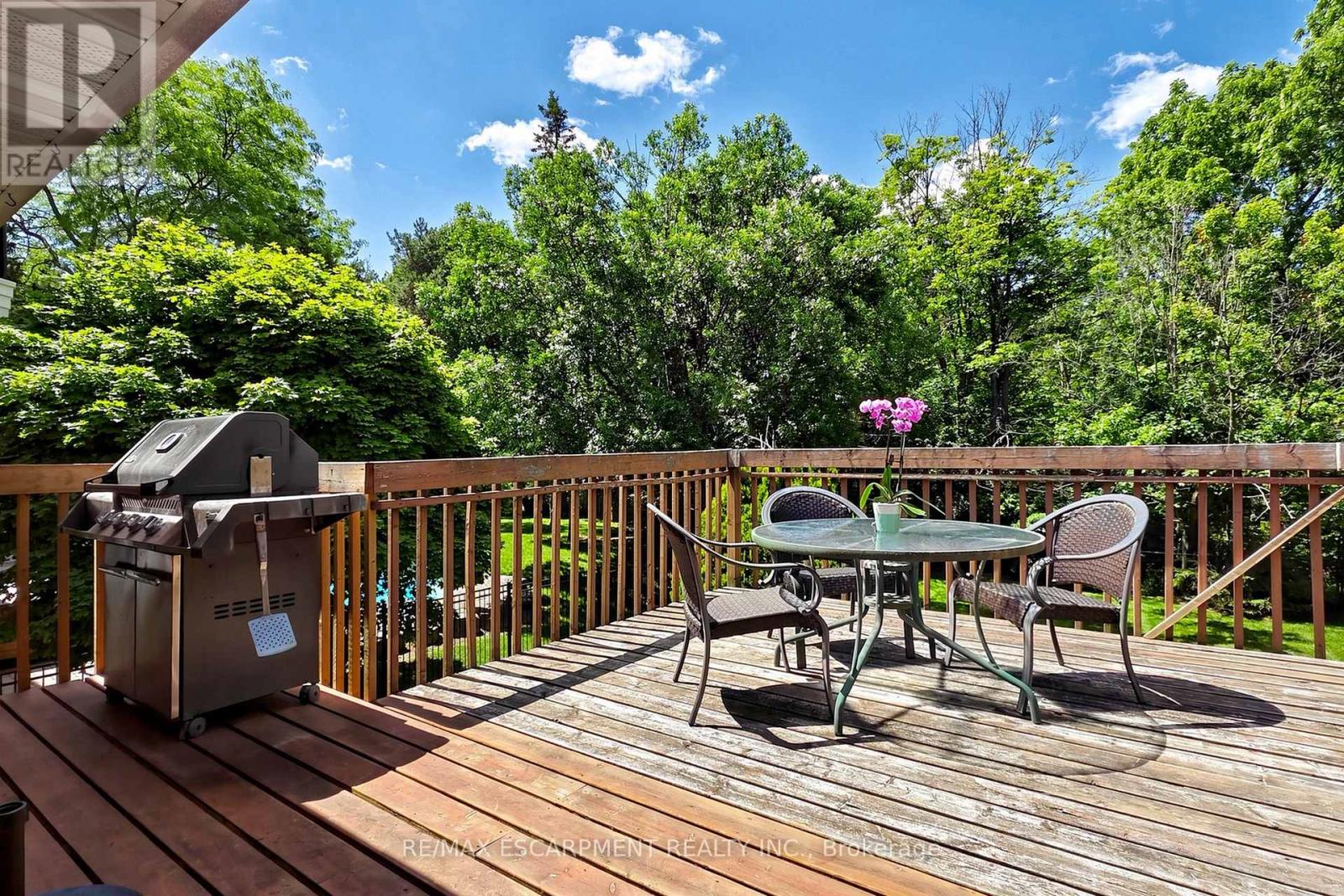 17 Flanders Drive, Hamilton, Ontario  L8B 0G6 - Photo 46 - X13489854