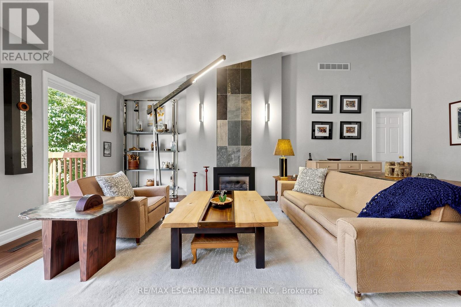 17 Flanders Drive, Hamilton, Ontario  L8B 0G6 - Photo 8 - X13489854