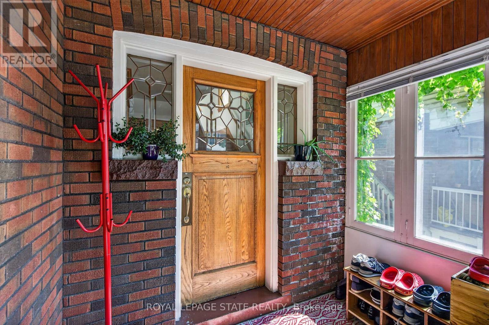 111 South Oval, Hamilton, Ontario  L8S 1R2 - Photo 4 - X13489918