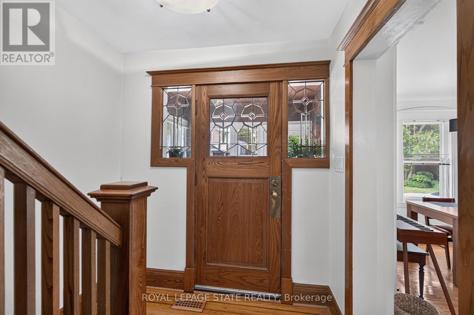 111 South Oval, Hamilton, Ontario  L8S 1R2 - Photo 5 - X13489918