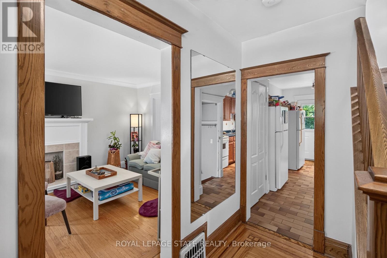 111 South Oval, Hamilton, Ontario  L8S 1R2 - Photo 6 - X13489918