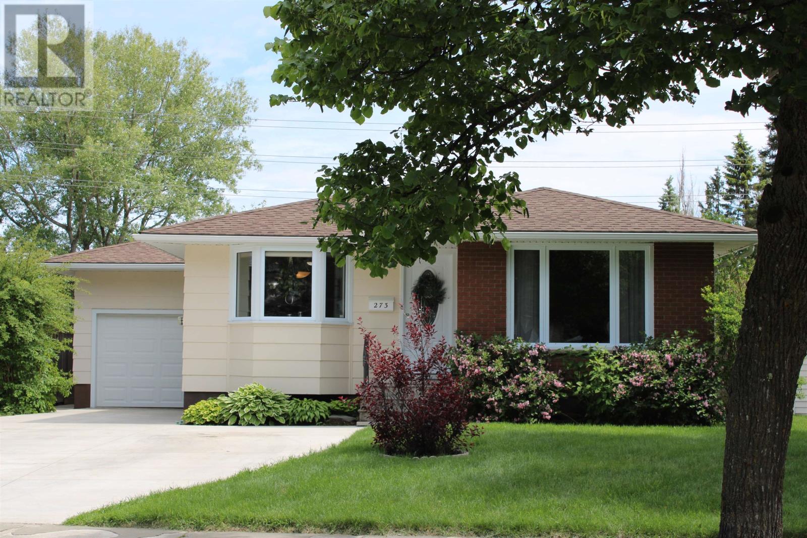 273 Fairbank PL, Thunder Bay, Ontario