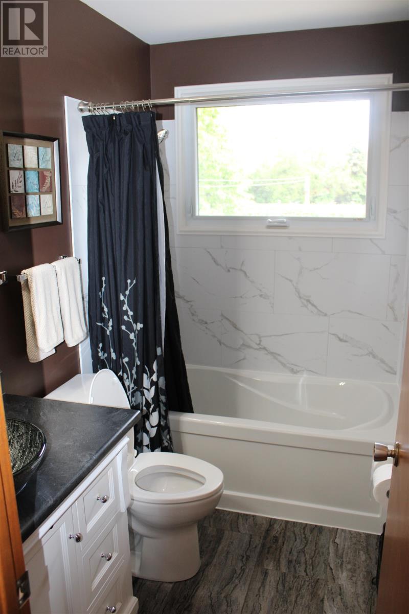 273 Fairbank Pl, Thunder Bay, Ontario  P7B 5M3 - Photo 22 - TB2601697