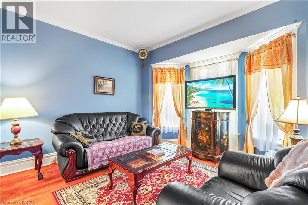 3 Brighton Avenue, Brantford, Ontario  N3S 1V5 - Photo 7 - 40842661