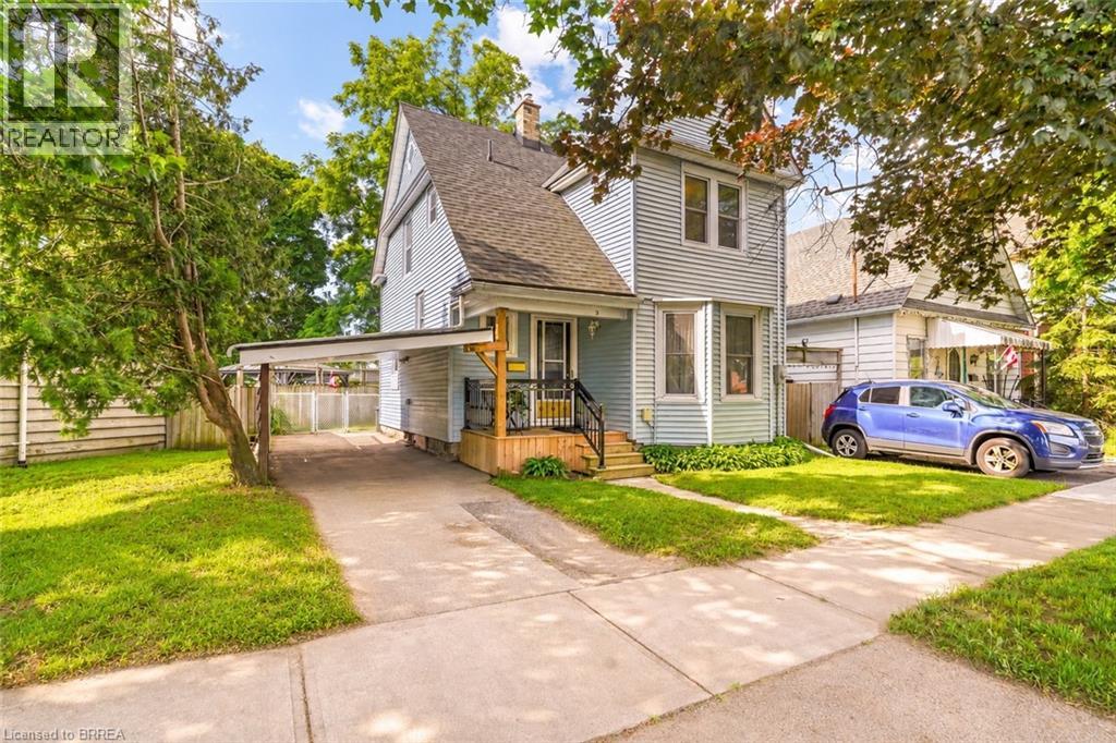 3 BRIGHTON Avenue, Brantford, Ontario