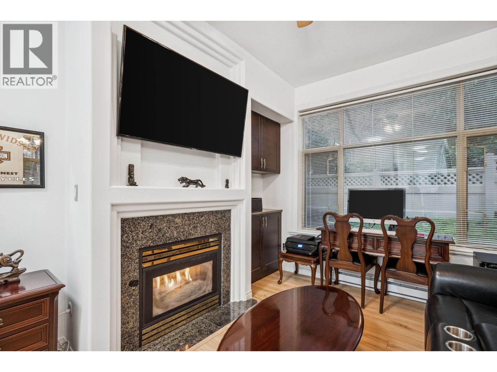 208 3176 Plateau Boulevard, Coquitlam, British Columbia  V3E 3J2 - Photo 5 - R3139968
