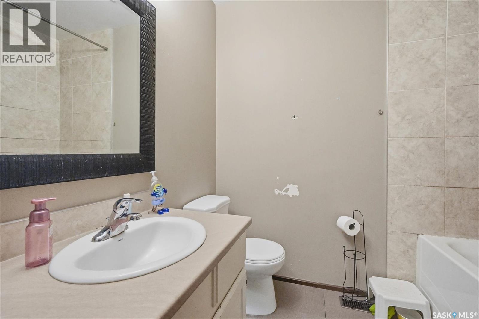 241-239 Molloy Street, Saskatoon, Saskatchewan  S7K 6J3 - Photo 43 - SK040657
