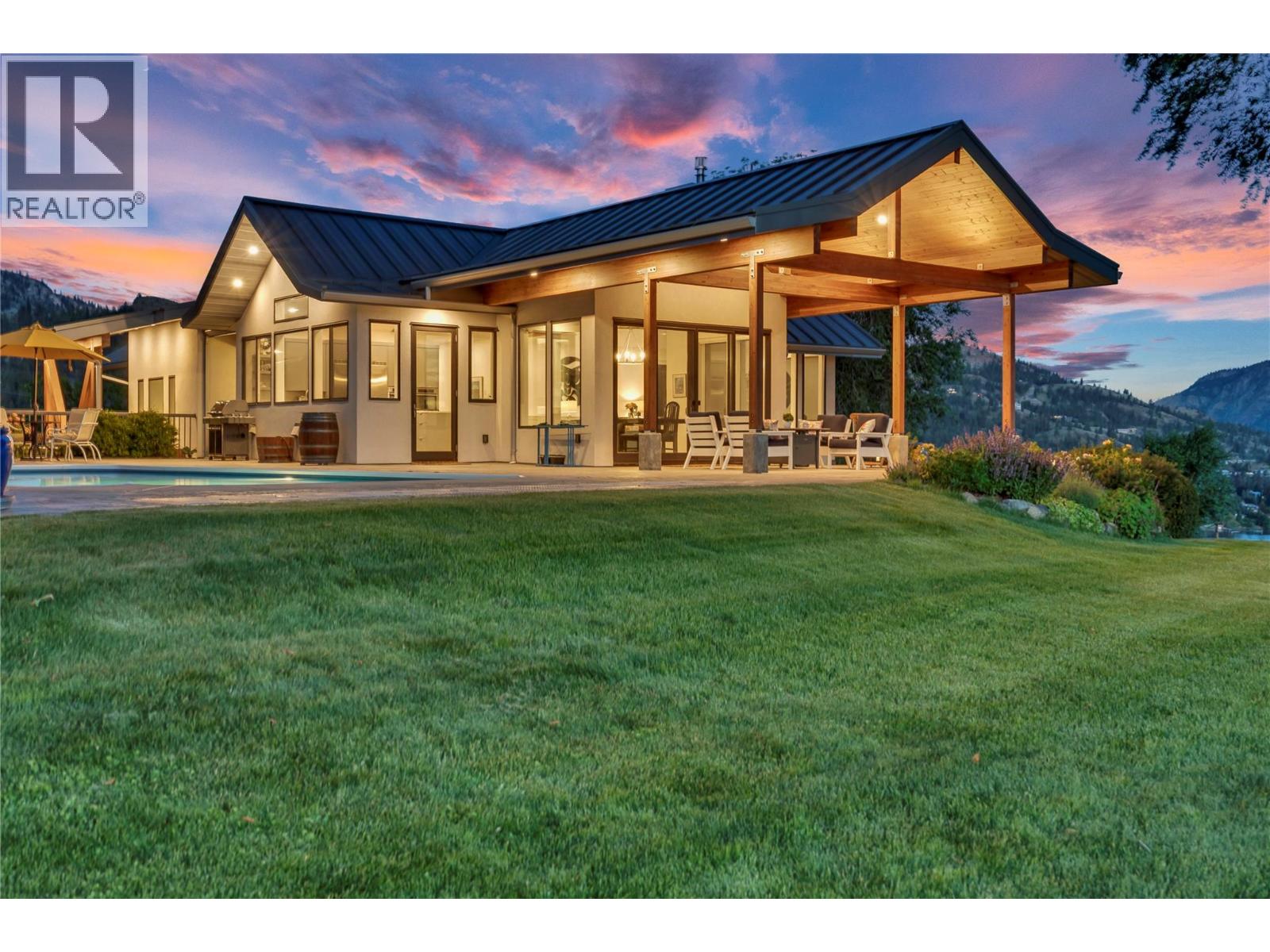 320 Parsons Road, Okanagan Falls, British Columbia  V0H 1R3 - Photo 11 - 10390476