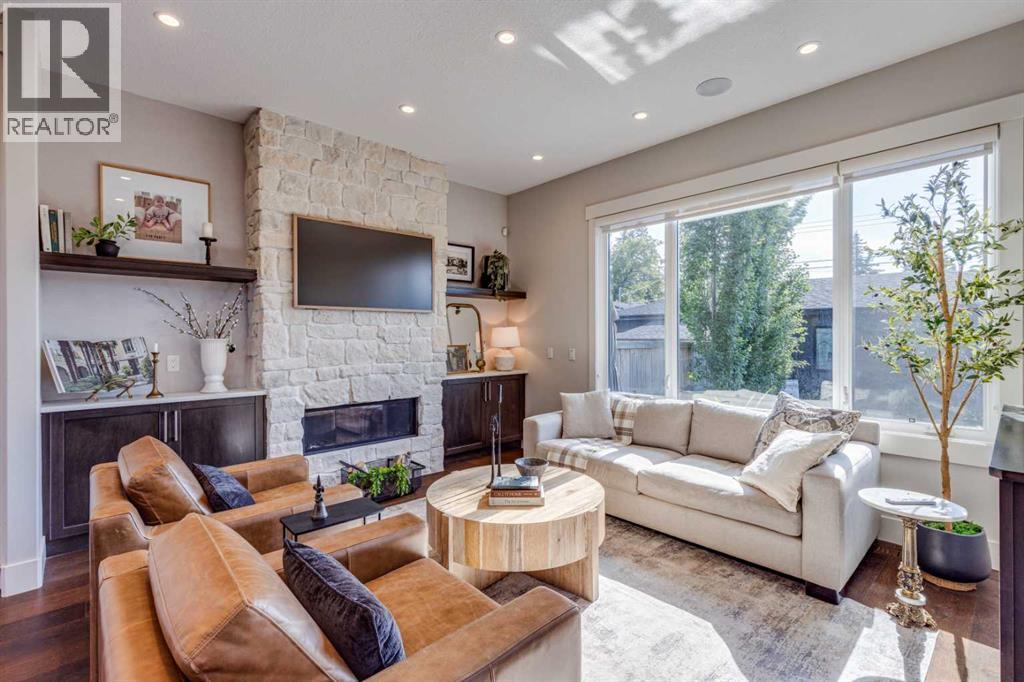 921 42 Street Sw, Calgary, Alberta  T3C 1Y9 - Photo 11 - A2323051