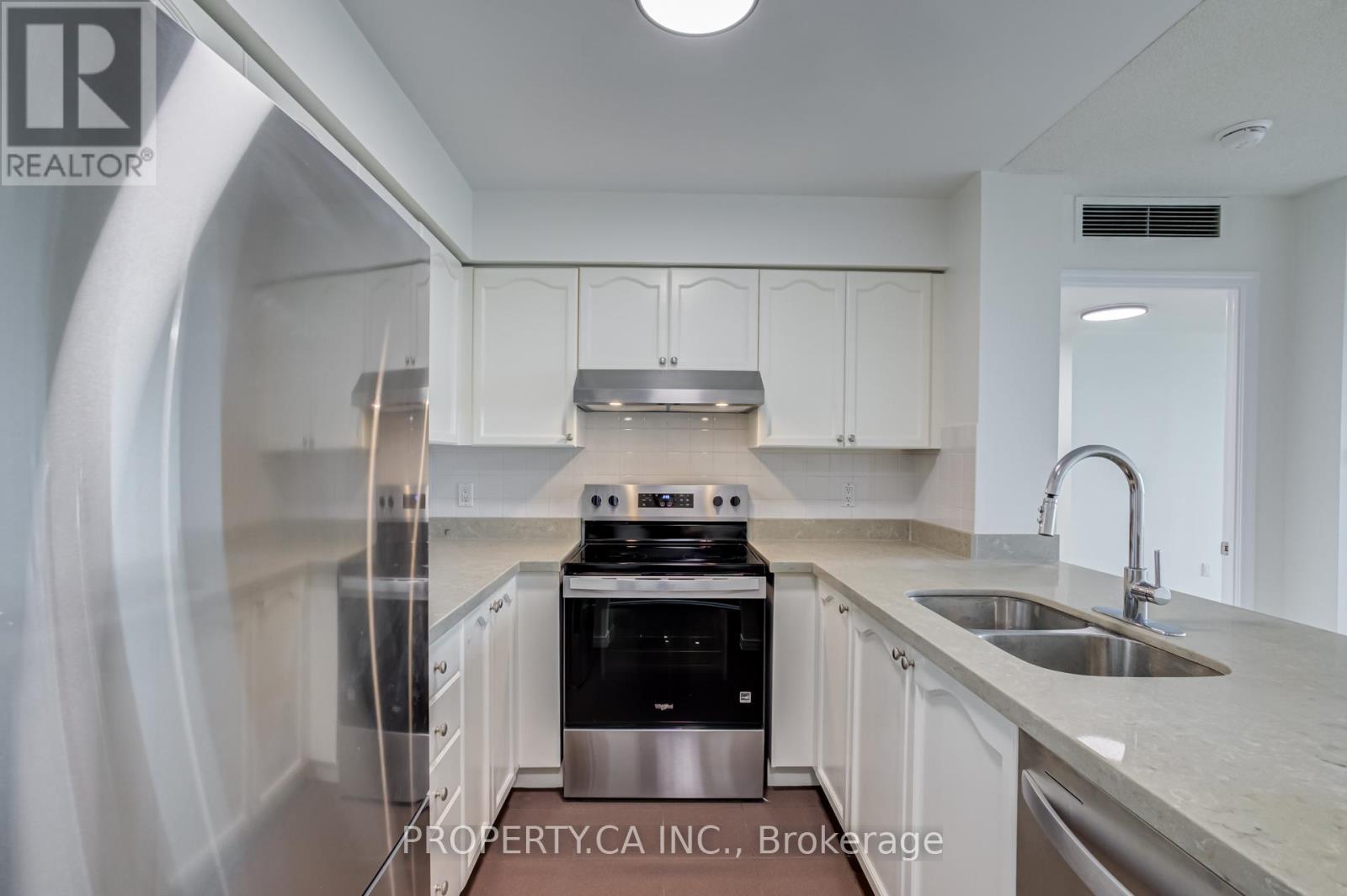 2309 - 8 Hillcrest Avenue, Toronto (Willowdale East), Ontario  M2N 6Y6 - Photo 10 - C13490100