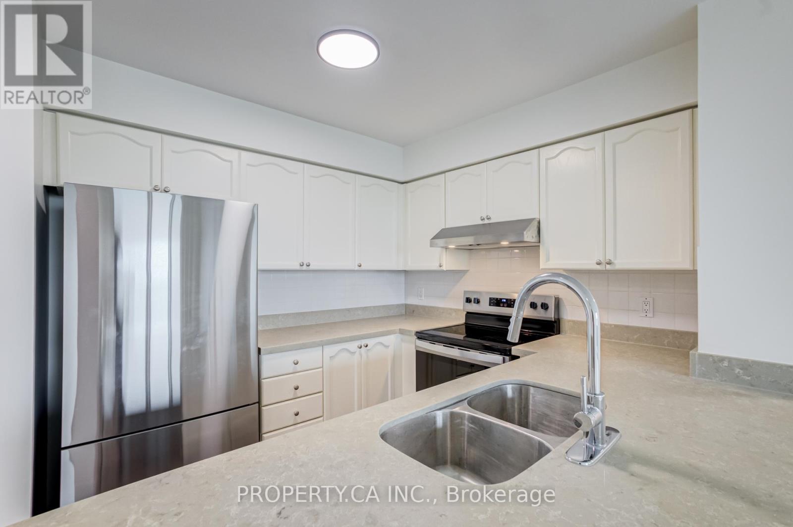 2309 - 8 Hillcrest Avenue, Toronto (Willowdale East), Ontario  M2N 6Y6 - Photo 11 - C13490100