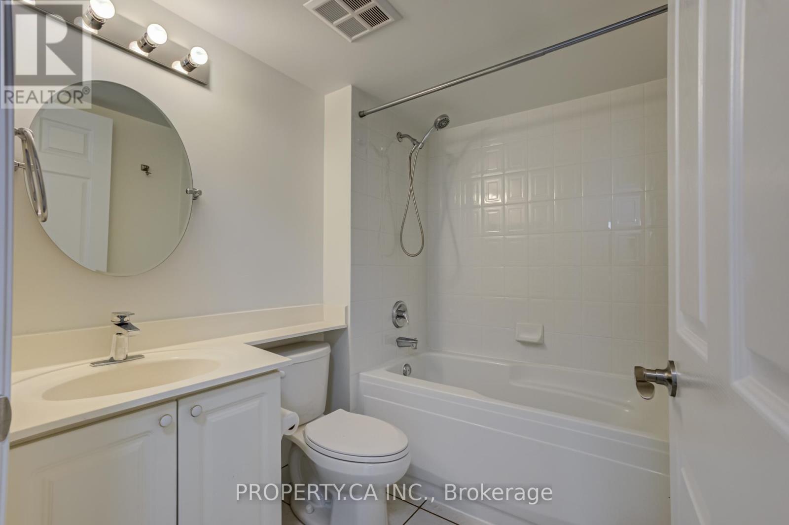 2309 - 8 Hillcrest Avenue, Toronto (Willowdale East), Ontario  M2N 6Y6 - Photo 19 - C13490100