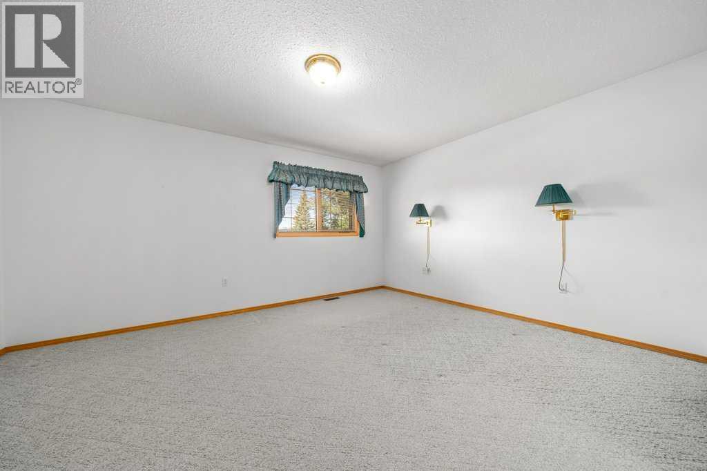 48 Park Meadows Court Se, Medicine Hat, Alberta  T1B 4C3 - Photo 12 - A2323896