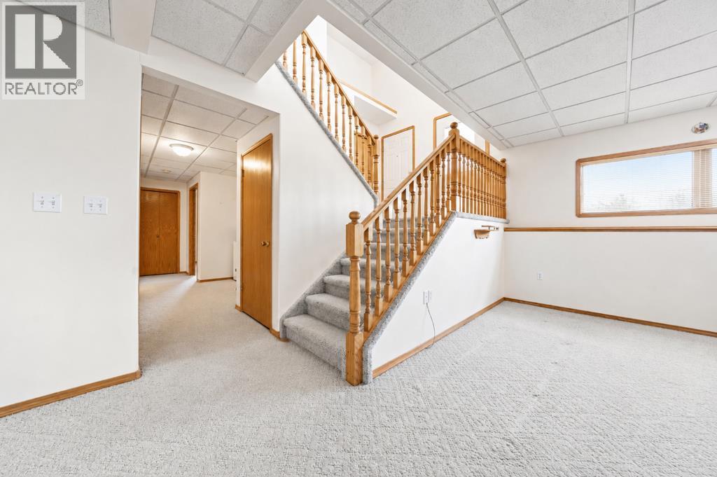48 Park Meadows Court Se, Medicine Hat, Alberta  T1B 4C3 - Photo 17 - A2323896