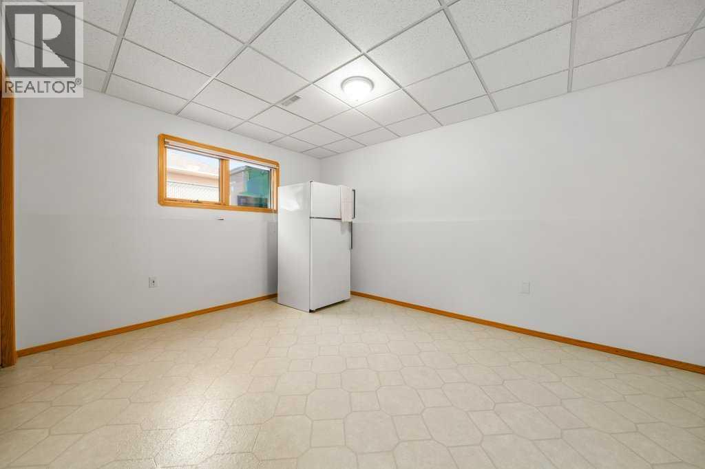 48 Park Meadows Court Se, Medicine Hat, Alberta  T1B 4C3 - Photo 22 - A2323896