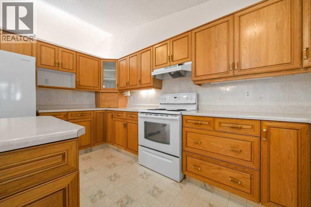 48 Park Meadows Court Se, Medicine Hat, Alberta  T1B 4C3 - Photo 9 - A2323896