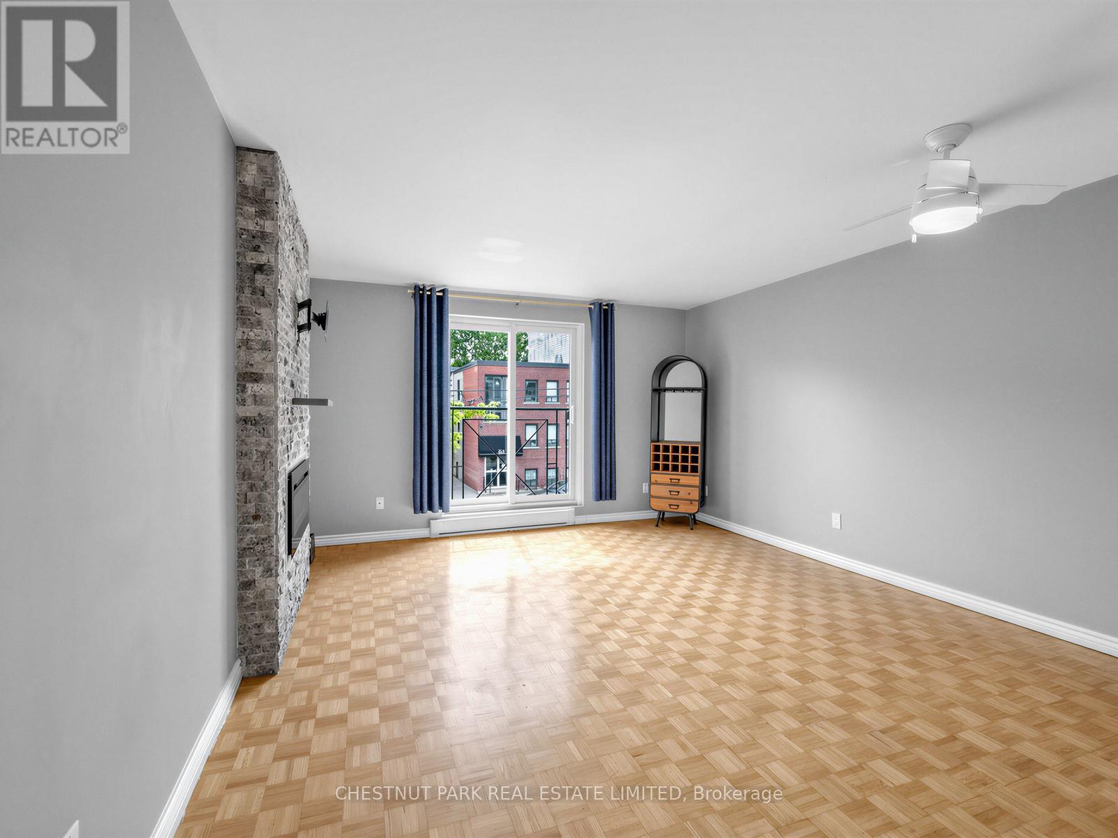 3 - 880 Broadview Avenue, Toronto (Playter Estates-Danforth), Ontario  M4K 2R1 - Photo 11 - E13490116