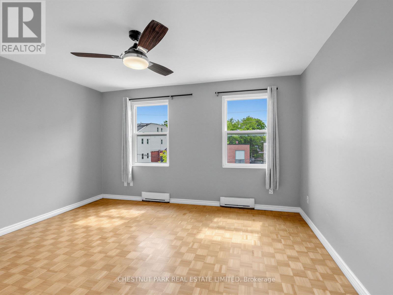 3 - 880 Broadview Avenue, Toronto (Playter Estates-Danforth), Ontario  M4K 2R1 - Photo 14 - E13490116