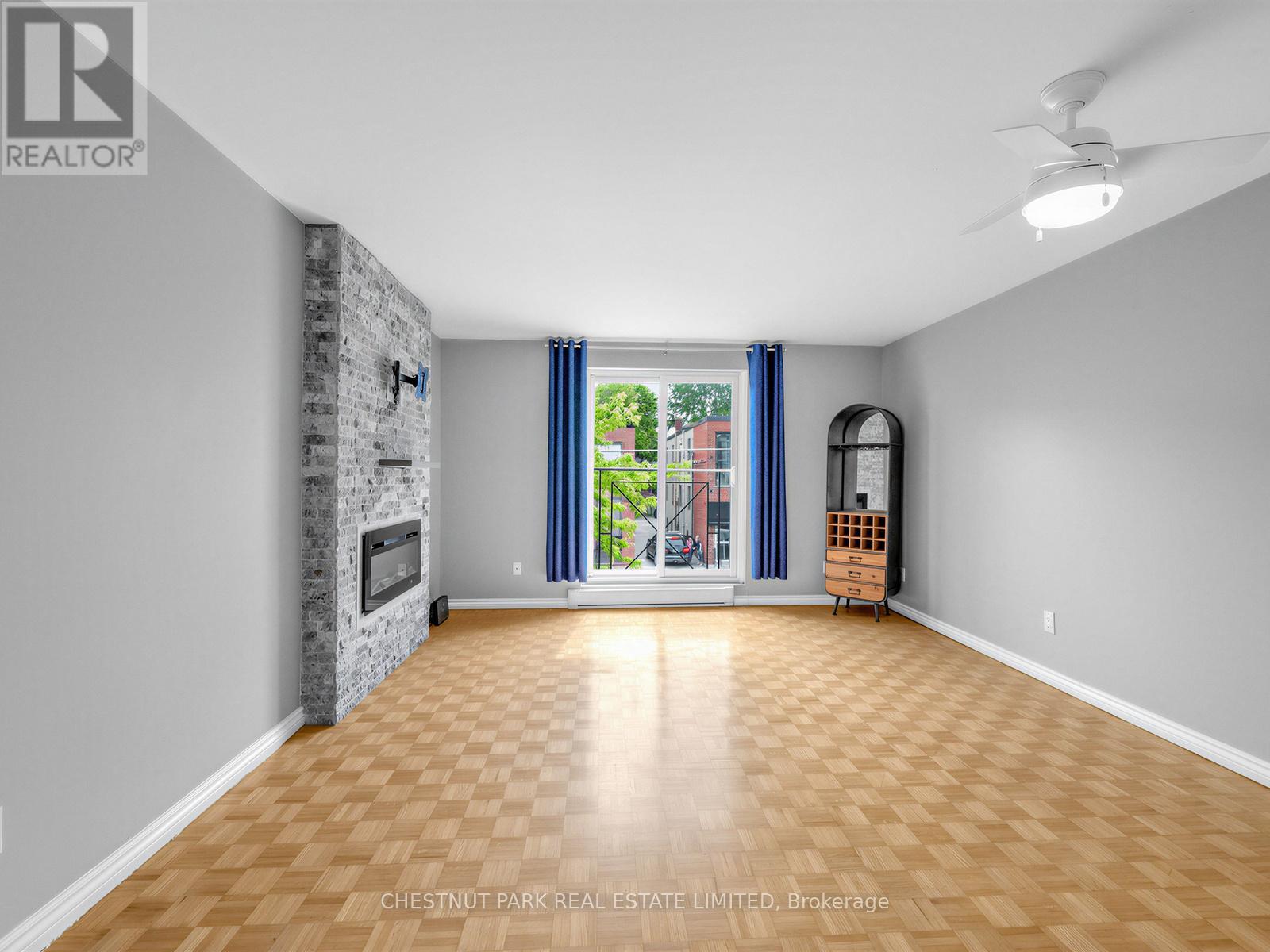 3 - 880 Broadview Avenue, Toronto (Playter Estates-Danforth), Ontario  M4K 2R1 - Photo 9 - E13490116