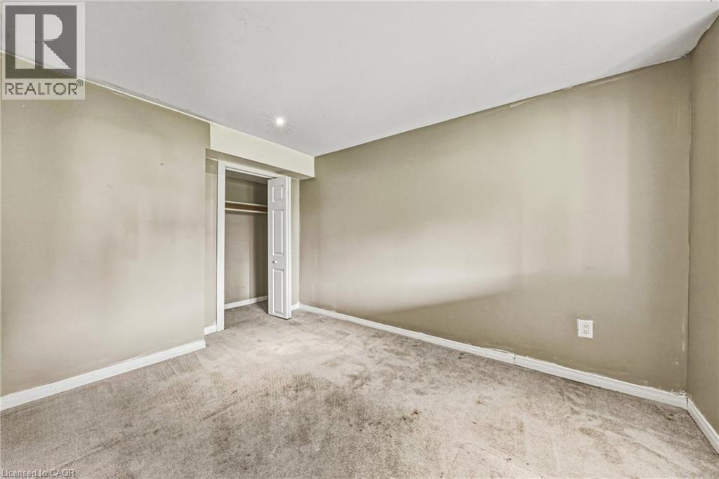 21 Moss Boulevard, Dundas, Ontario  L9H 6S3 - Photo 33 - 40842727