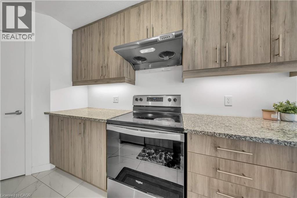 13 Pony Way, Kitchener, Ontario  N2R 0R8 - Photo 14 - 40842050