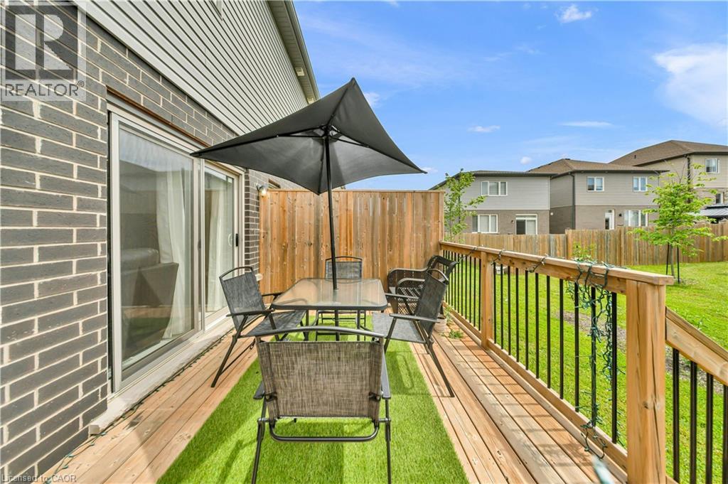 13 Pony Way, Kitchener, Ontario  N2R 0R8 - Photo 33 - 40842050