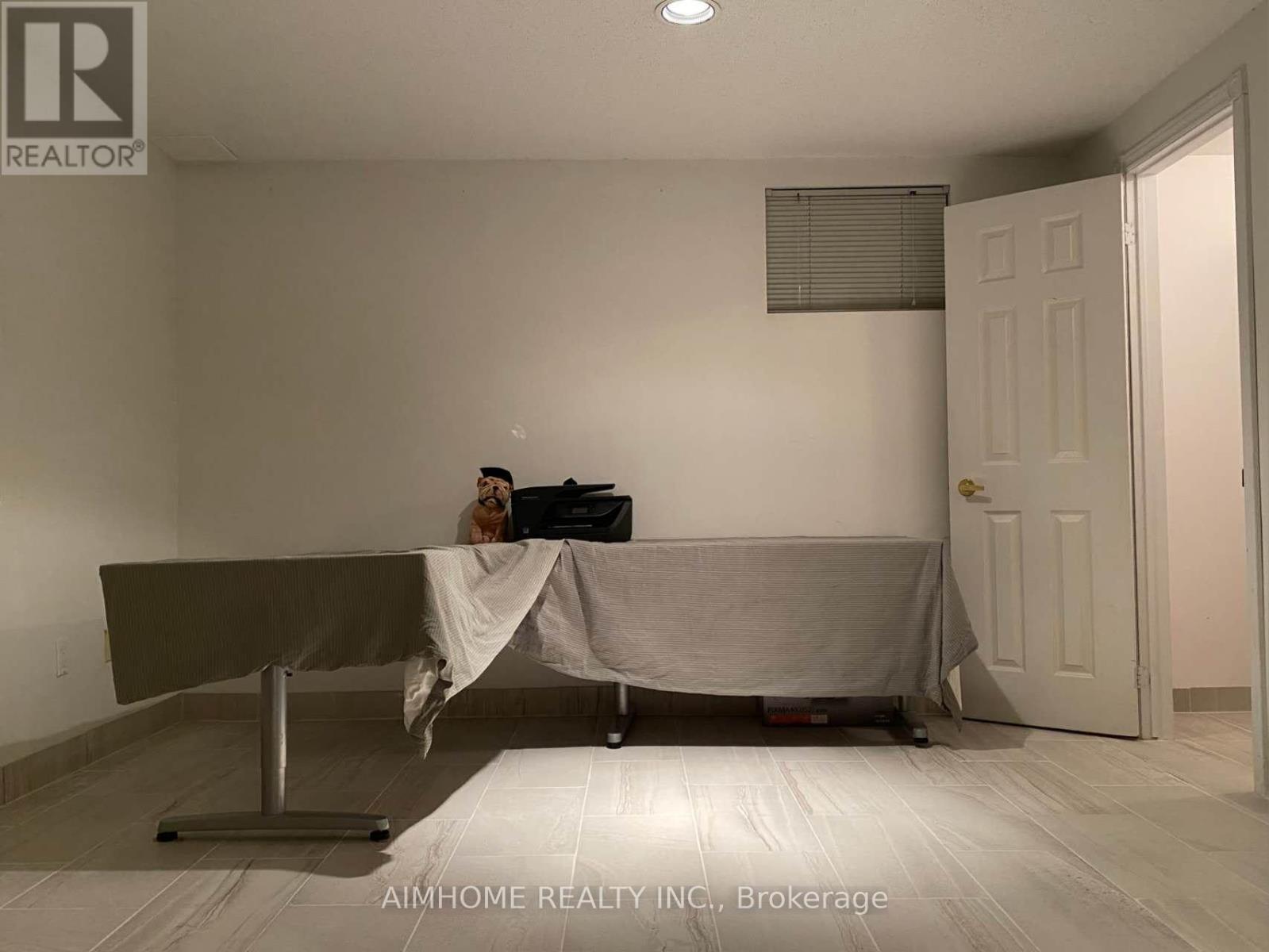 49 Holbrook Court, Markham, Ontario  L3R 7P8 - Photo 29 - N13482240