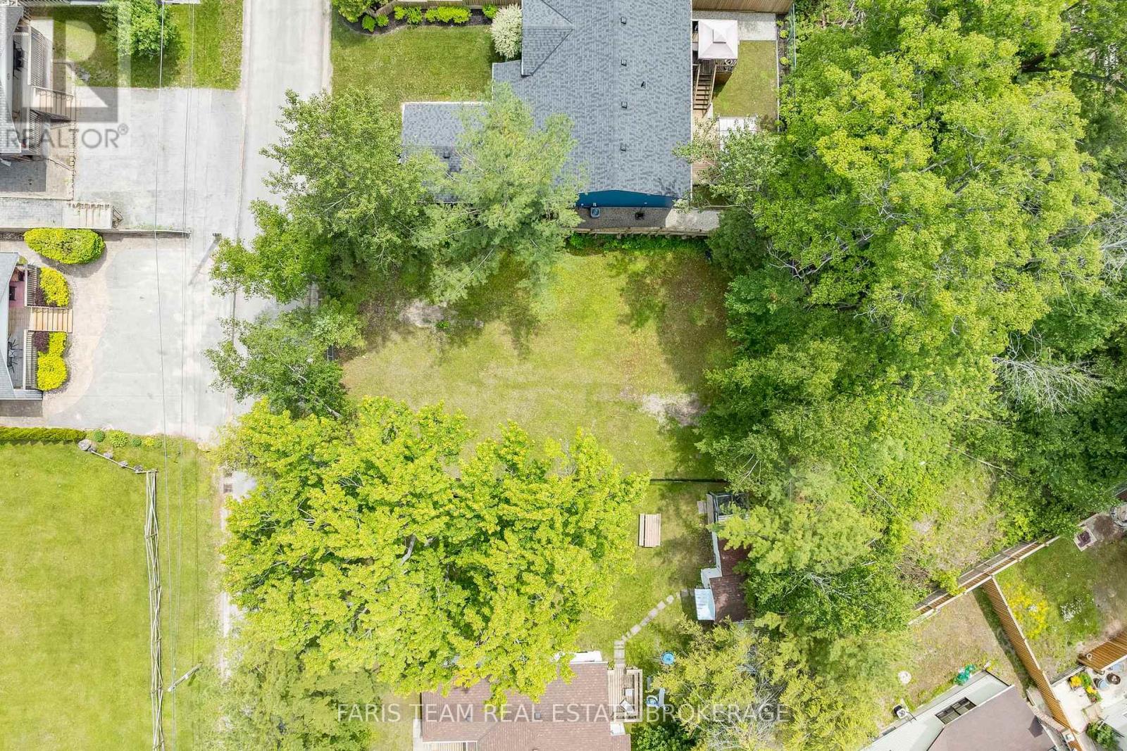 40 Nancy Street, Wasaga Beach, Ontario  L9Z 2K4 - Photo 7 - S13489982