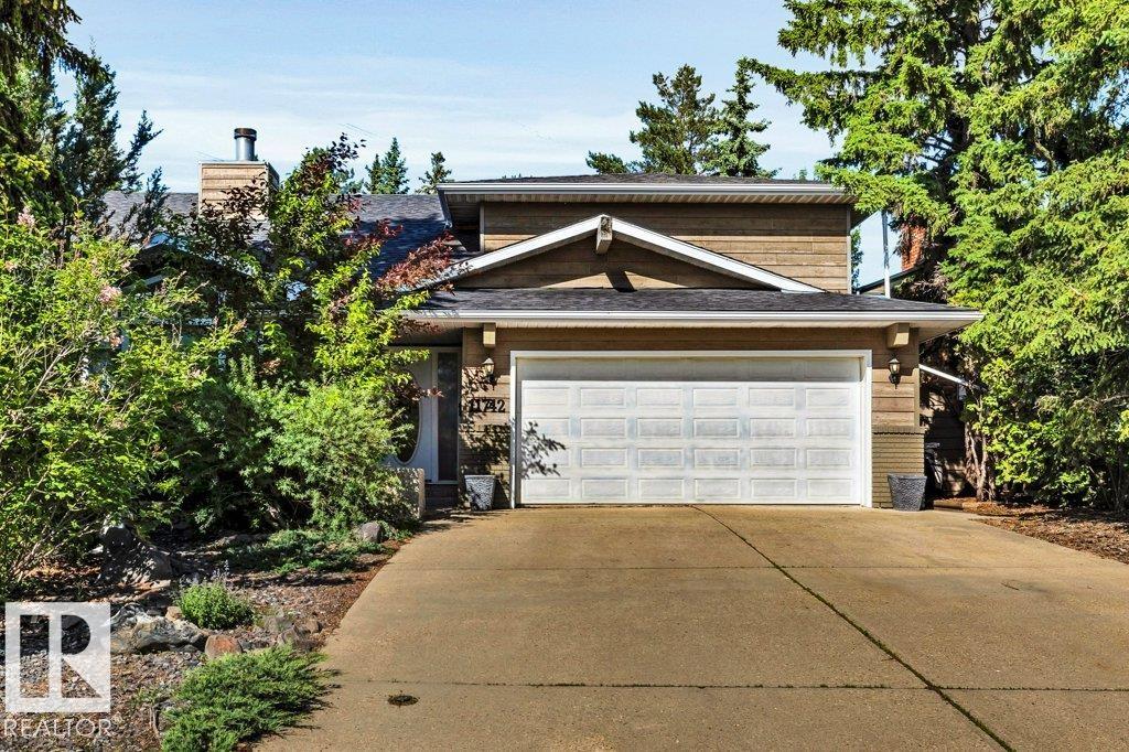 11742 29 Av NW, Edmonton, Alberta  T6J 3K9 - Photo 2 - E4495653