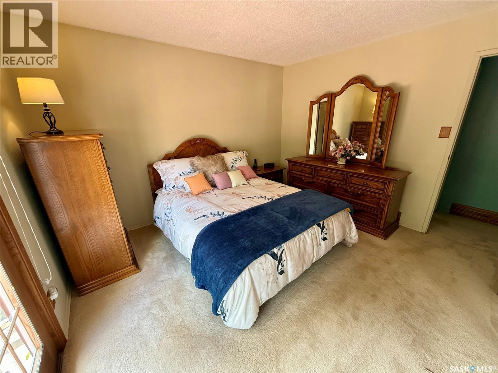 15 Fuhrmann Crescent, Regina, Saskatchewan  S4R 5S4 - Photo 14 - SK040708