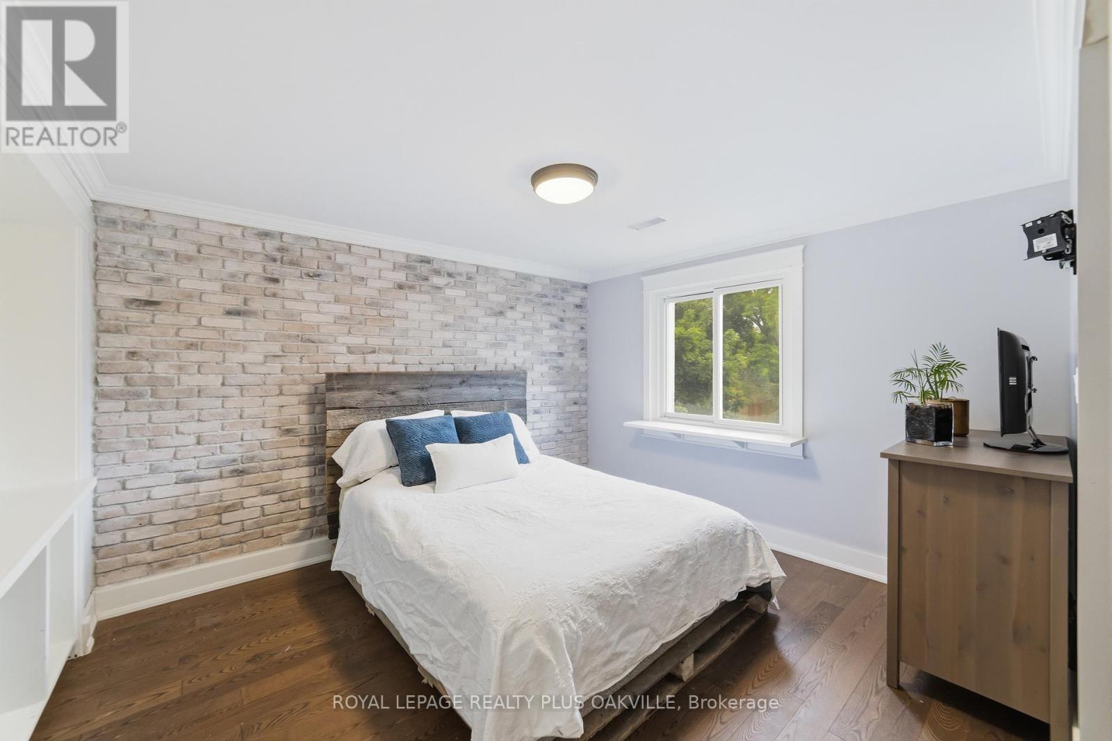 2073 Worthington Drive, Oakville, Ontario  L6L 1E2 - Photo 22 - W13490012