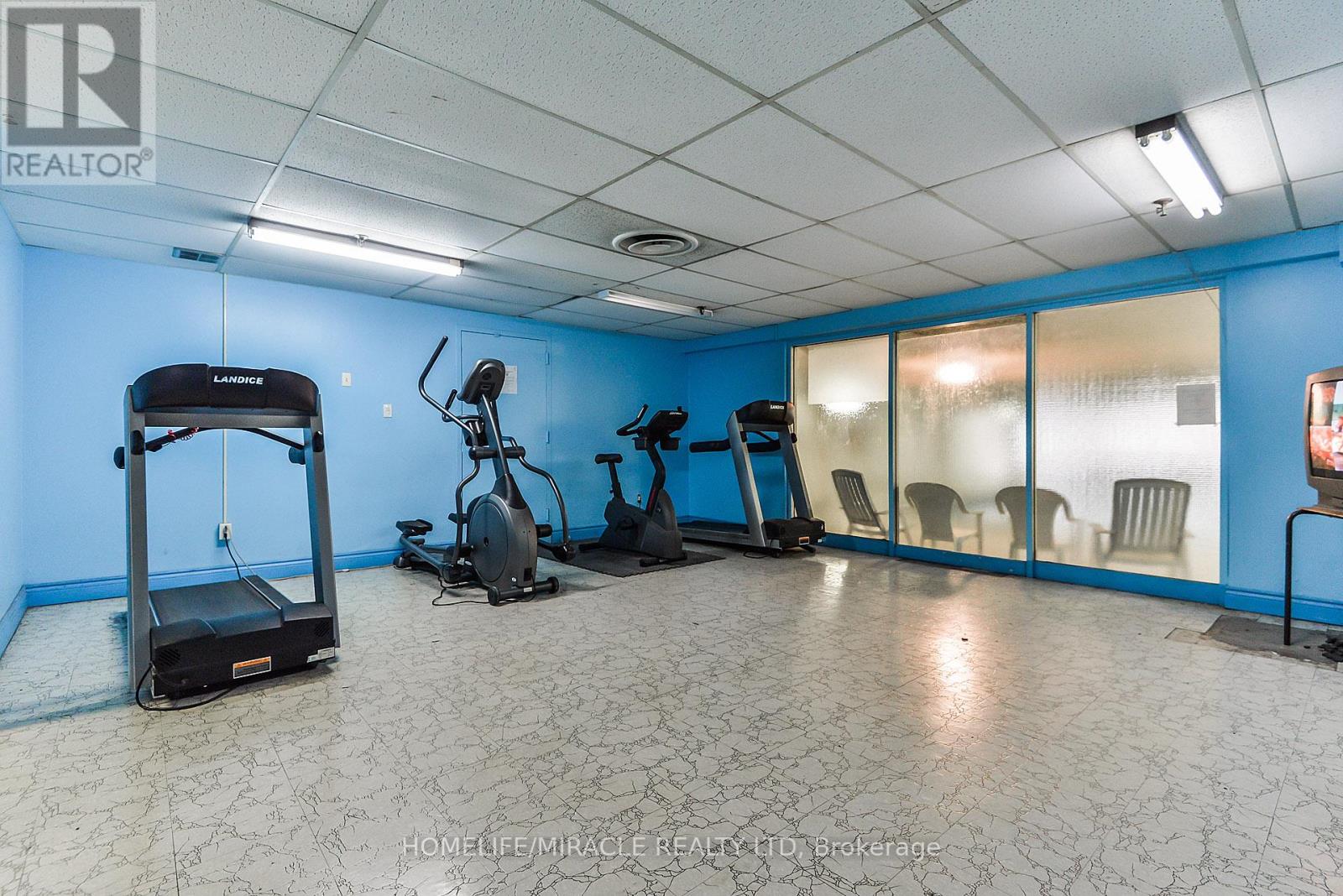 137 - 2095 Roche Court, Mississauga, Ontario  L5K 2C8 - Photo 41 - W13490036