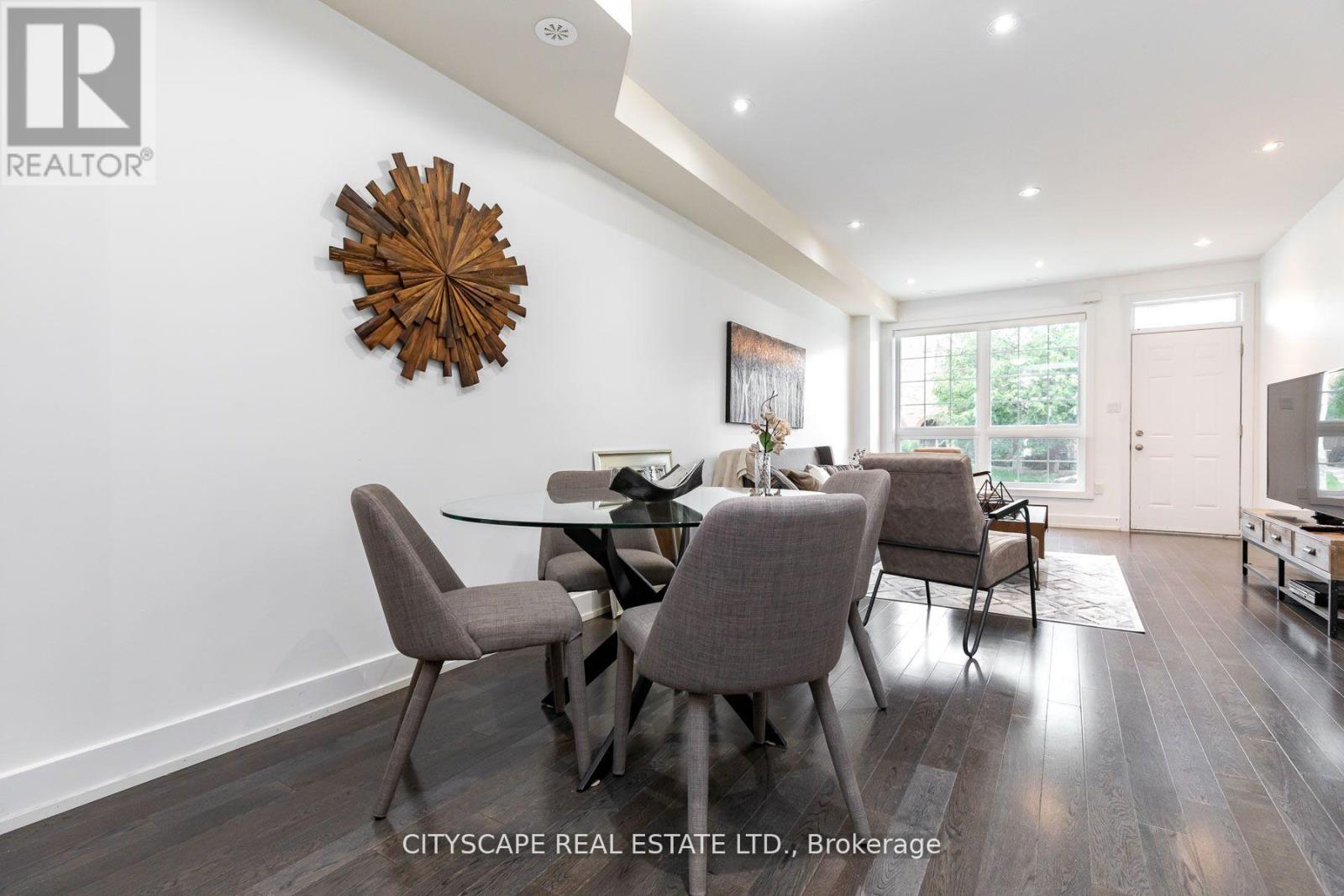 1084 Lansdowne Avenue, Toronto, Ontario  M6H 0C5 - Photo 6 - W13490090