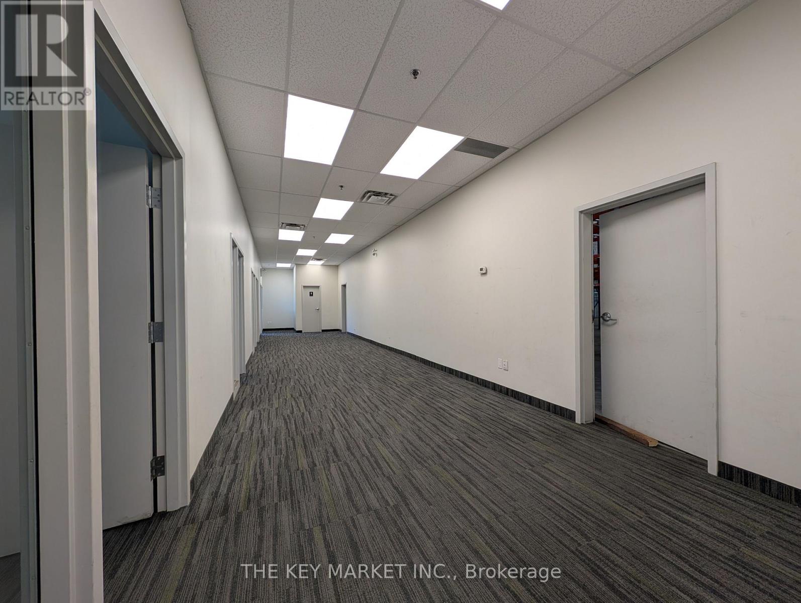 9-11 - 3600a Laird Road, Mississauga, Ontario  L5L 6A6 - Photo 17 - W13490112