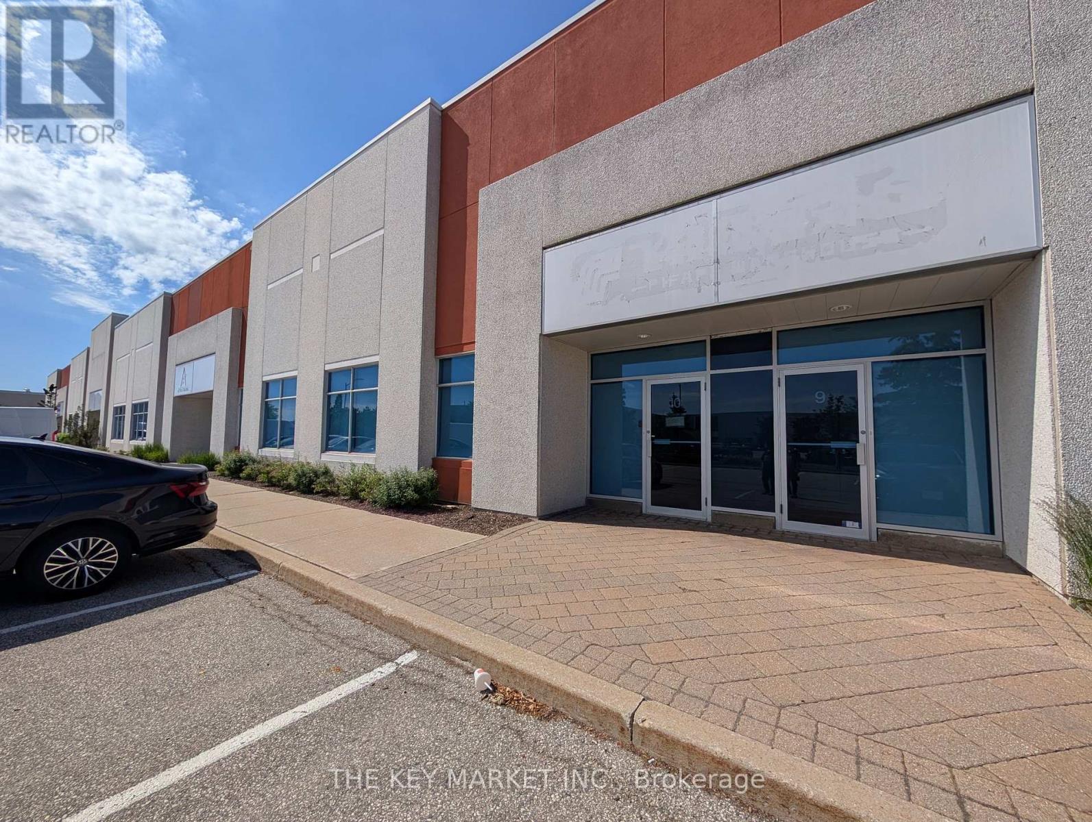 9-11 - 3600a Laird Road, Mississauga, Ontario  L5L 6A6 - Photo 2 - W13490112