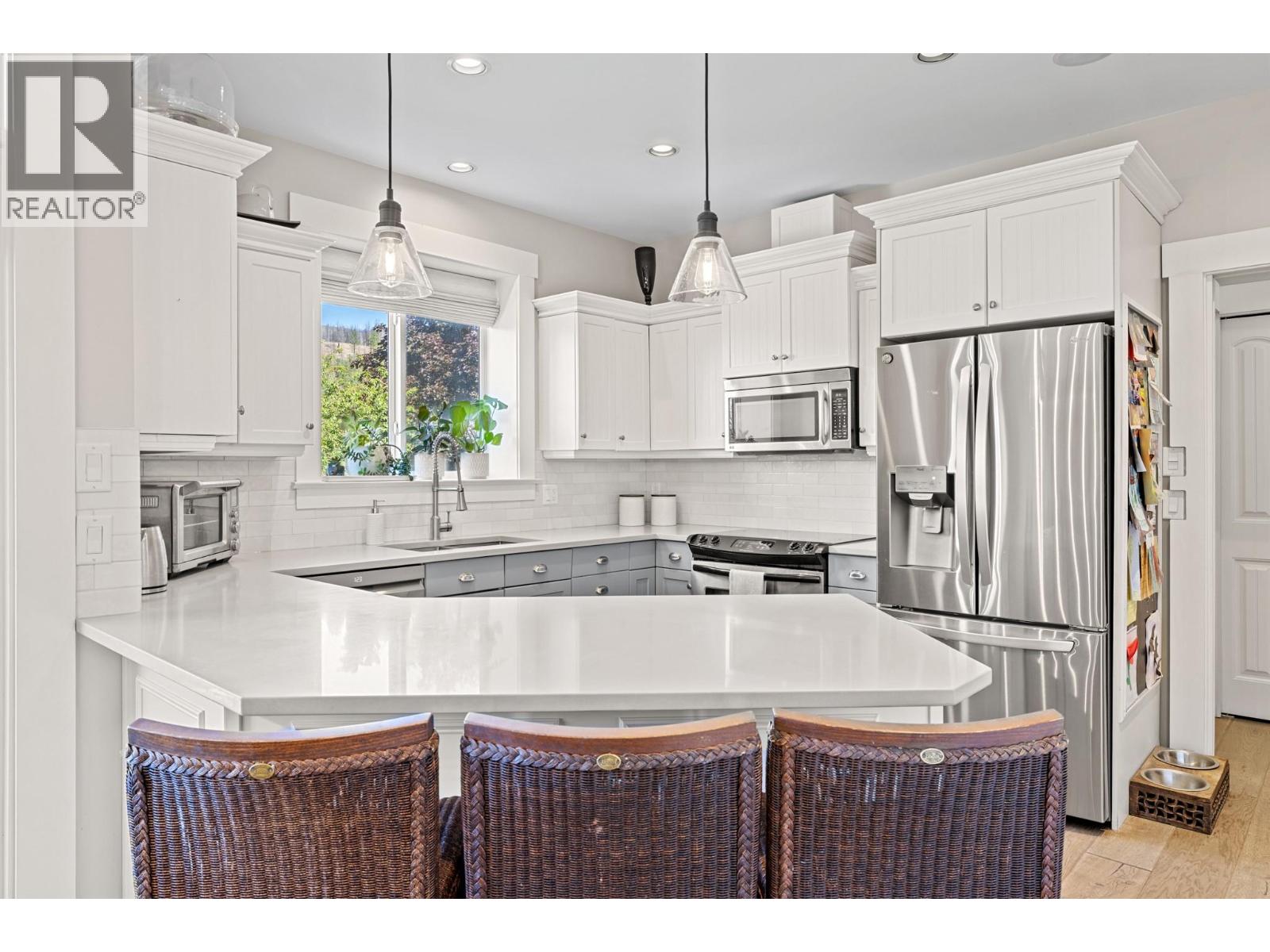 1143 Peak Point Drive, West Kelowna, British Columbia  V1Z 4A9 - Photo 16 - 10392486