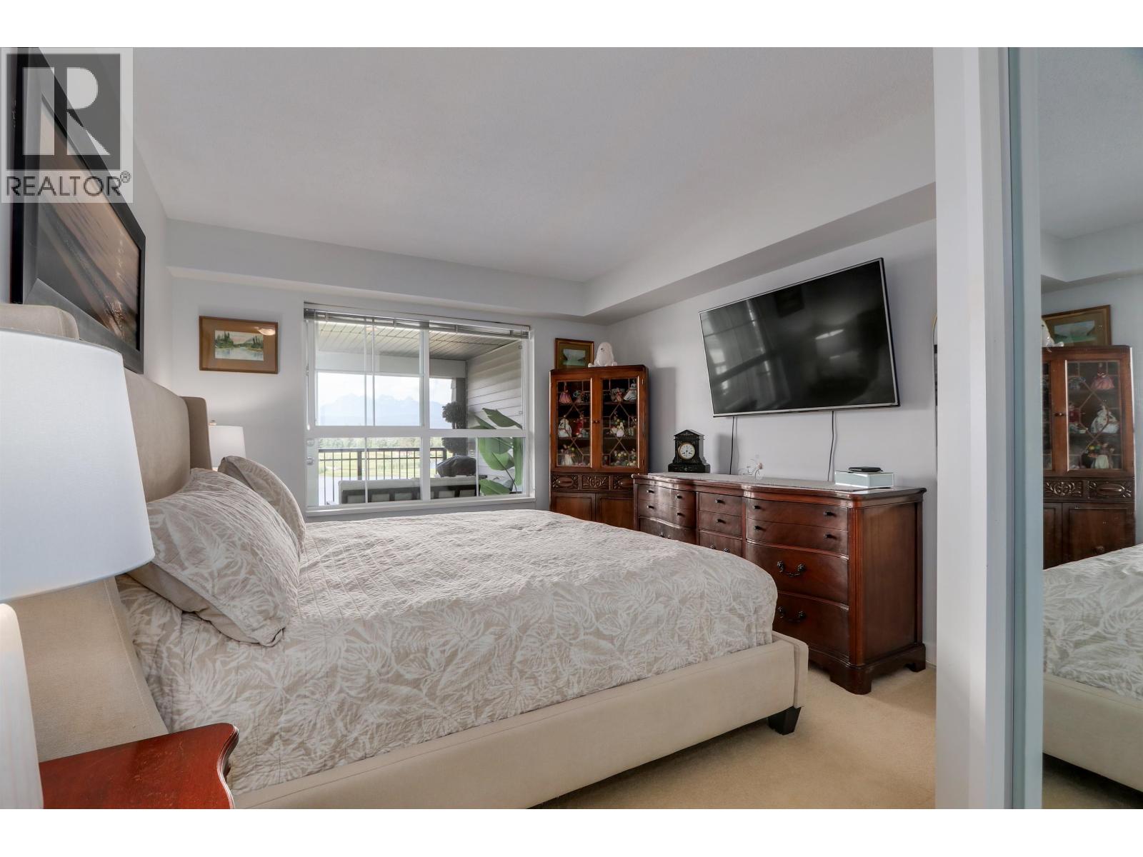 224 19673 Meadow Gardens Way, Pitt Meadows, British Columbia  V3Y 0A1 - Photo 10 - R3139900