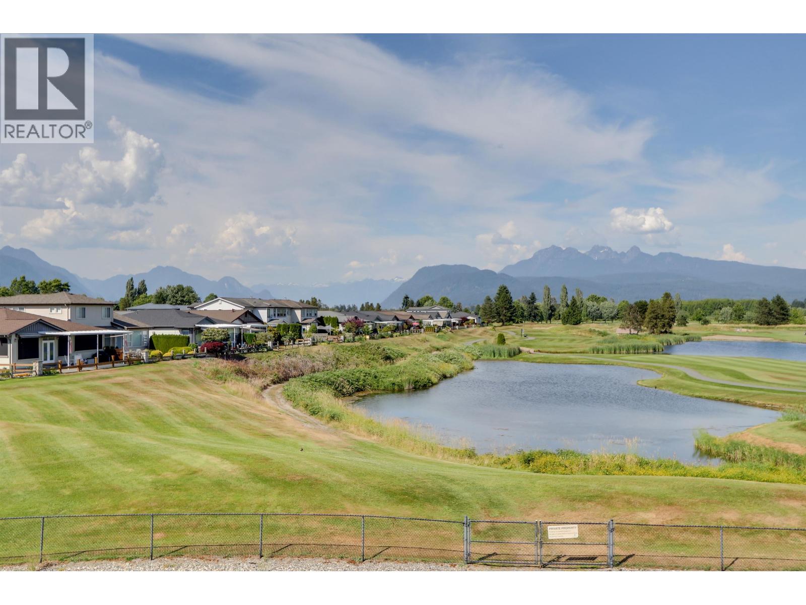 224 19673 Meadow Gardens Way, Pitt Meadows, British Columbia  V3Y 0A1 - Photo 1 - R3139900
