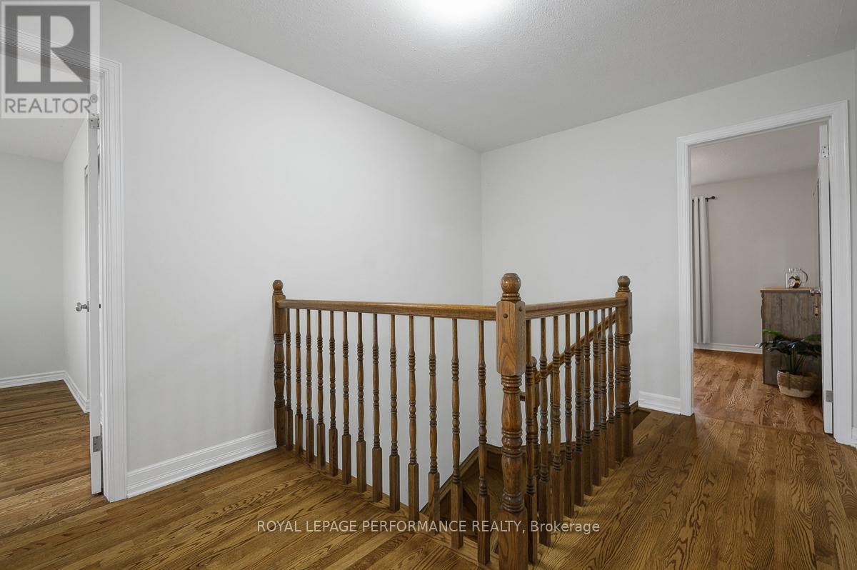1595 Champneuf Drive, Ottawa, Ontario  K1C 6B6 - Photo 23 - X13490156