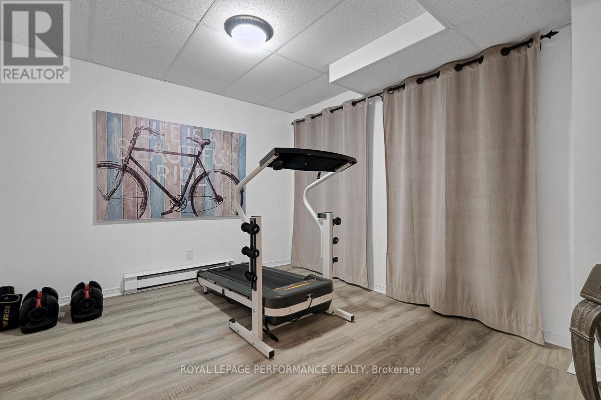 1595 Champneuf Drive, Ottawa, Ontario  K1C 6B6 - Photo 40 - X13490156