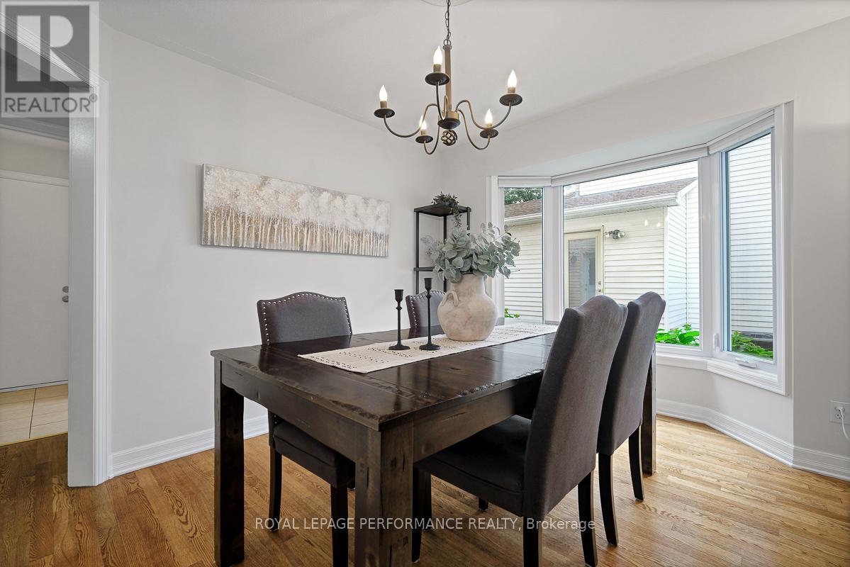1595 Champneuf Drive, Ottawa, Ontario  K1C 6B6 - Photo 8 - X13490156
