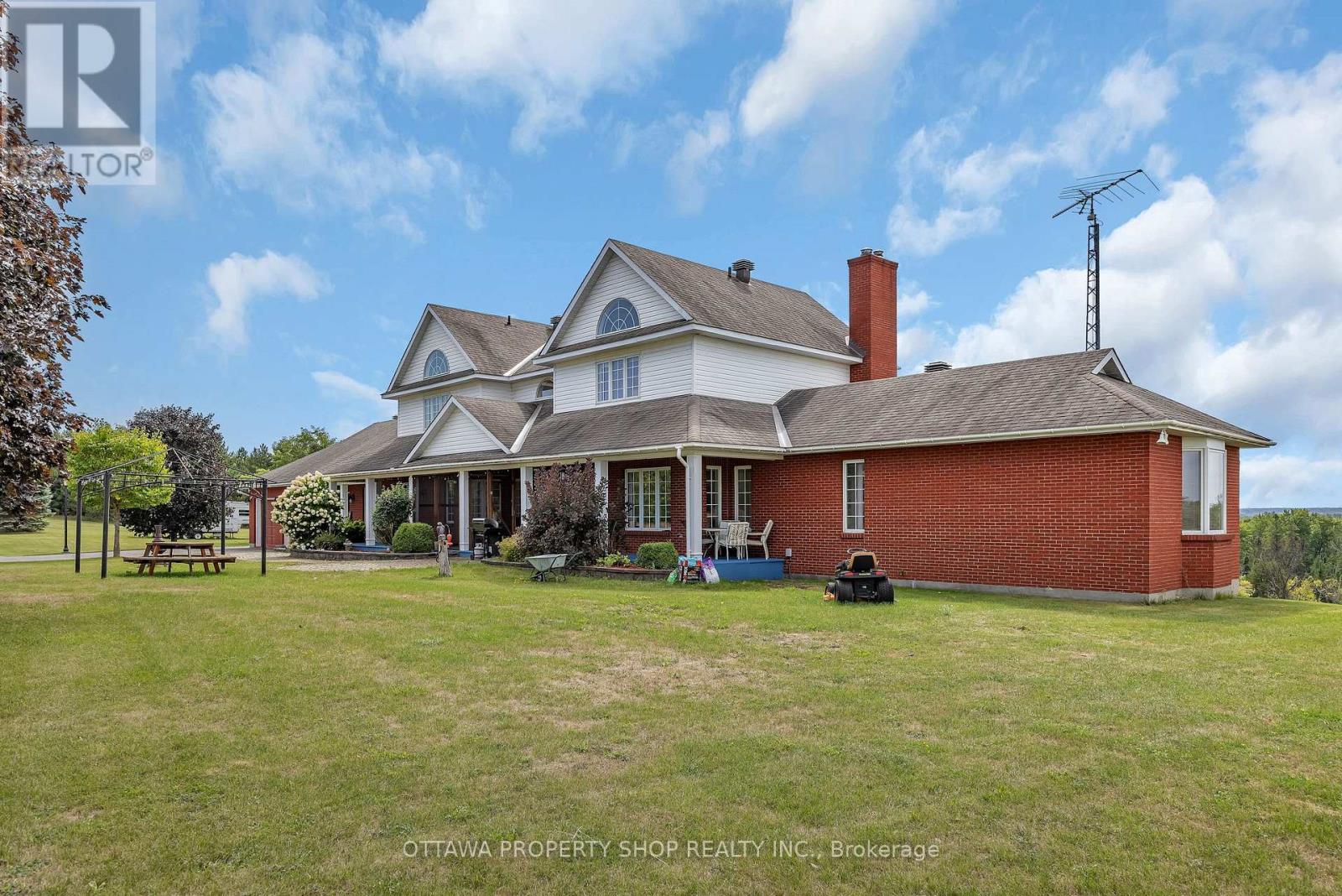 3057 Greenland Road, Ottawa, Ontario  K0A 1T0 - Photo 3 - X13490230